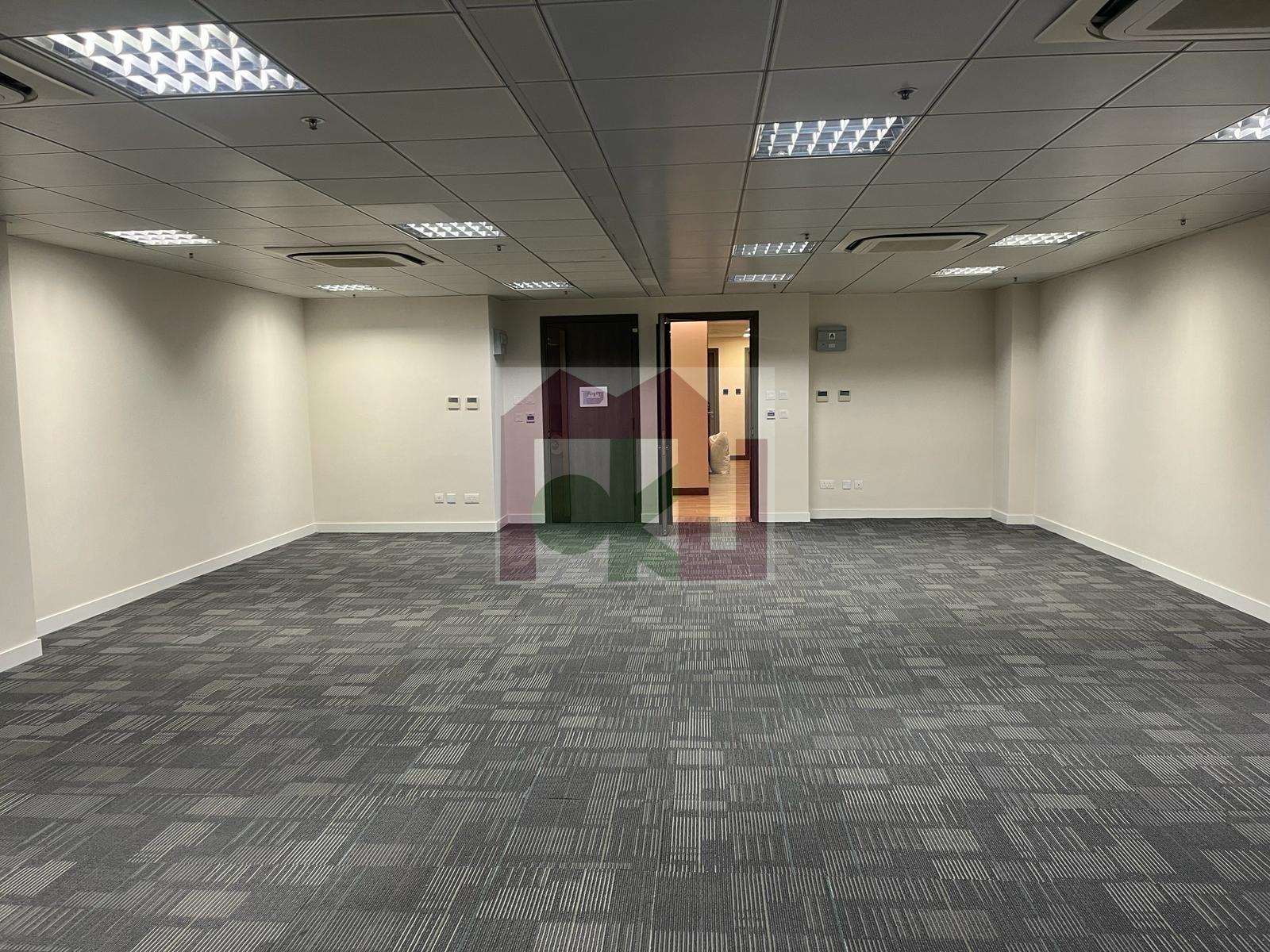 LT Tower building or unit photo